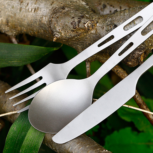 Elements Cutlery set Titanium