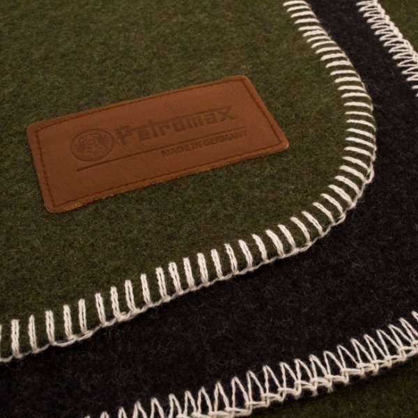 Petromax Wool Blanket Moss green and Black