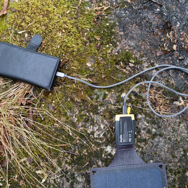 Aqiila Sunbird P21 Foldable Solar Panel | 20W